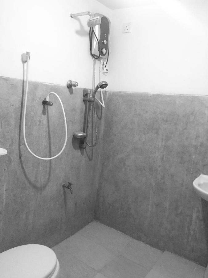 Arachchi Guest House Mirissa Eksteriør bilde