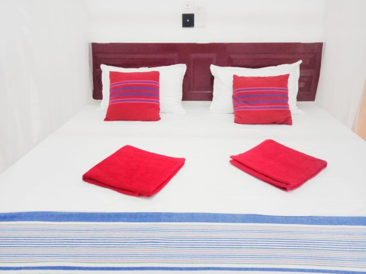 Arachchi Guest House Mirissa Eksteriør bilde