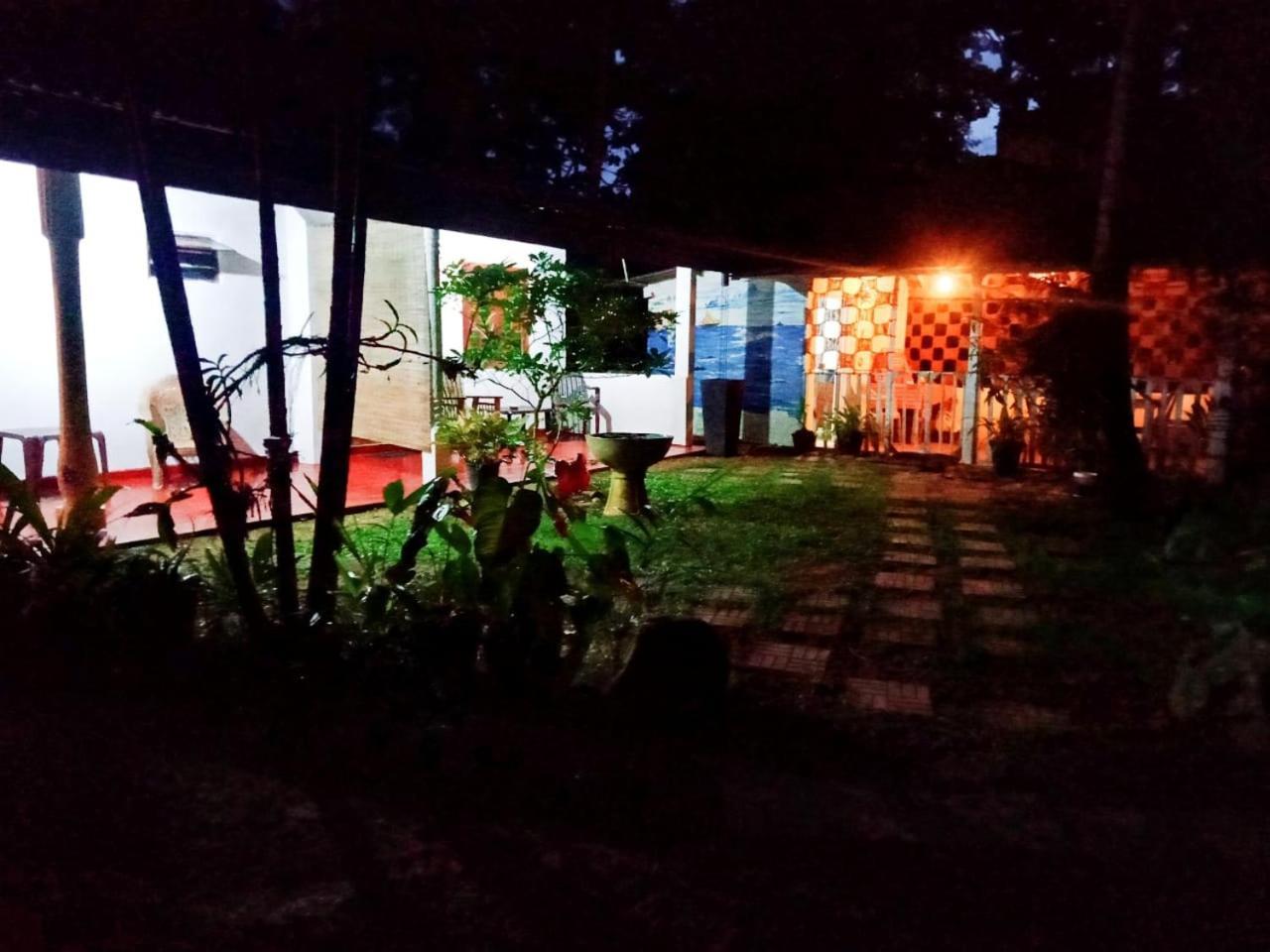 Arachchi Guest House Mirissa Eksteriør bilde